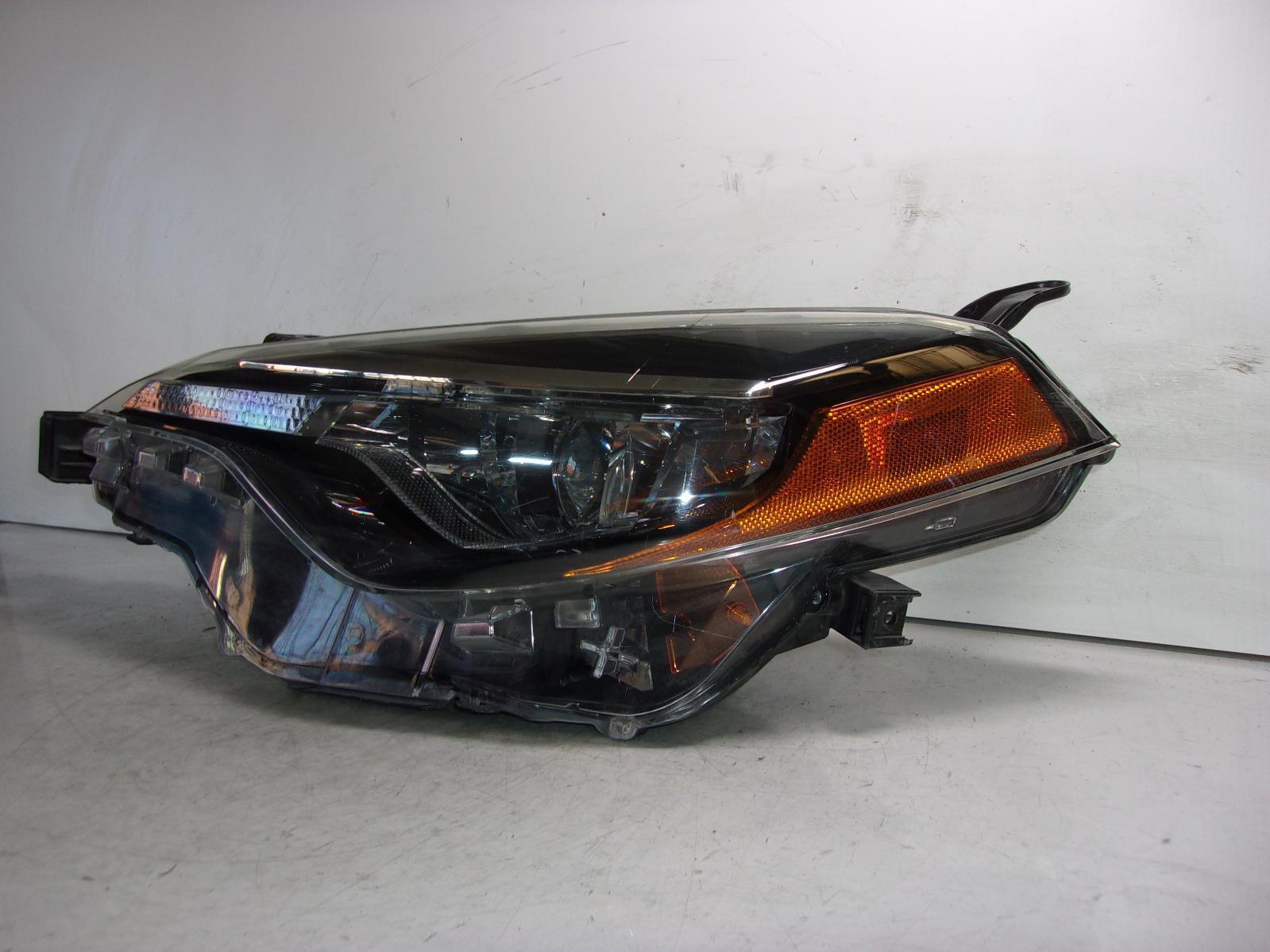 2017 2018 2019 Toyota Corolla Lh Driver Headlight OEM D21L