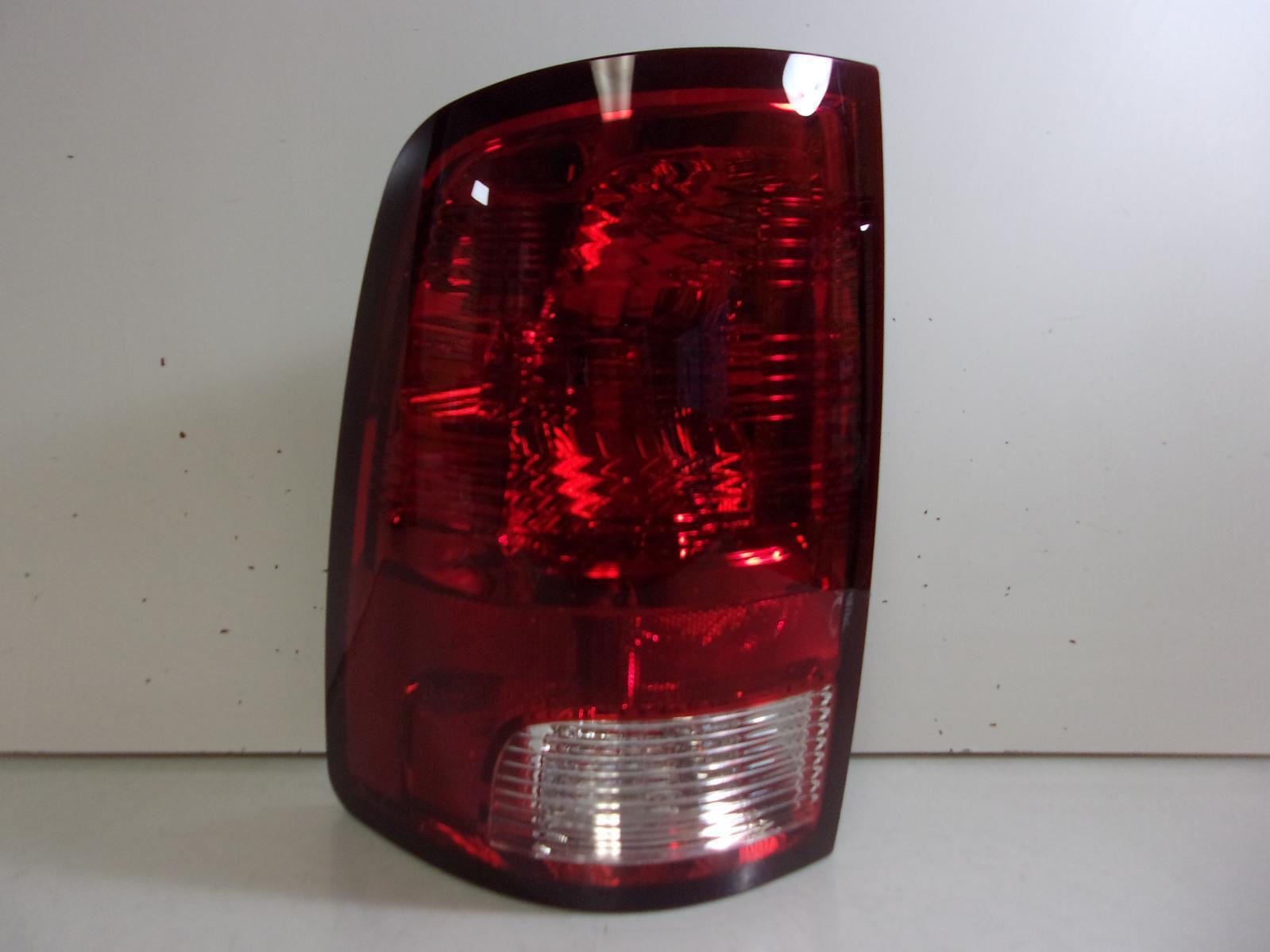 Fits 2009 - 2020 Dodge Ram 1500 2500 3500 Driver Lh Non-led Tail Light CAPA