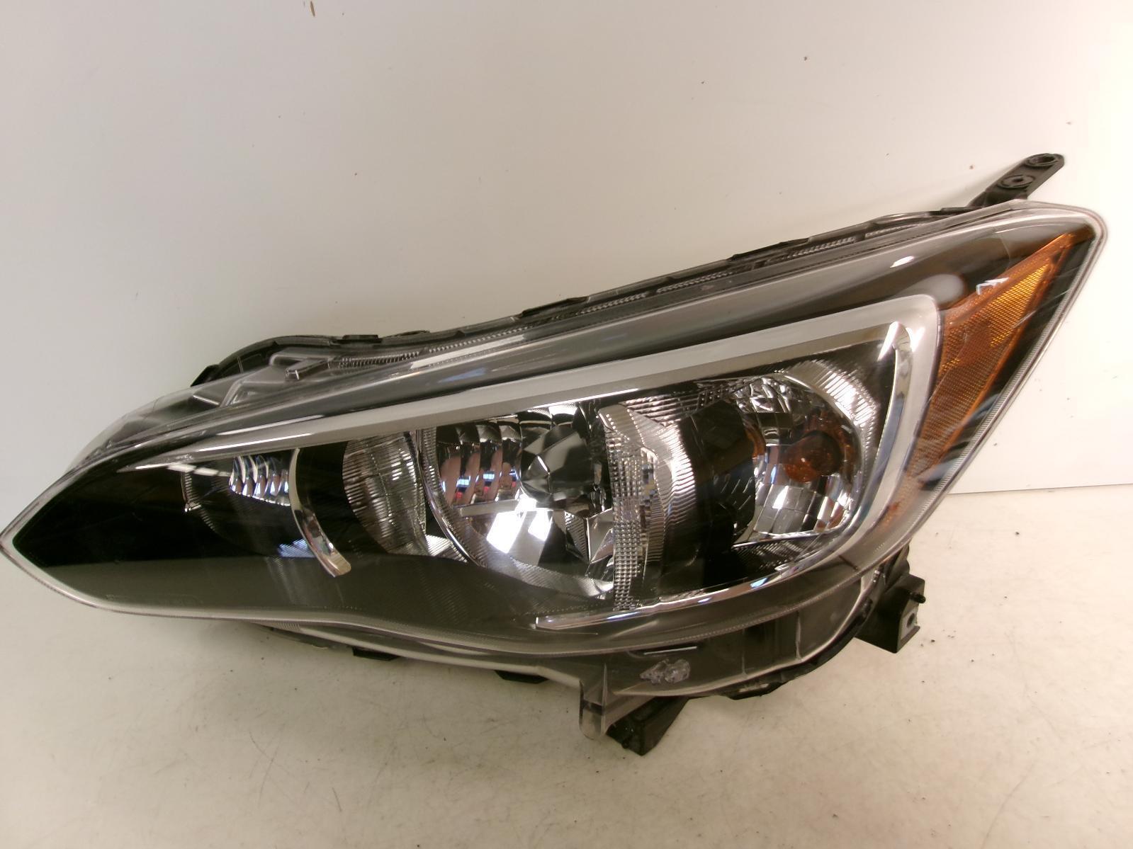 2017 - 2023 Subaru Impreza Driver Lh Halogen Headlight OEM