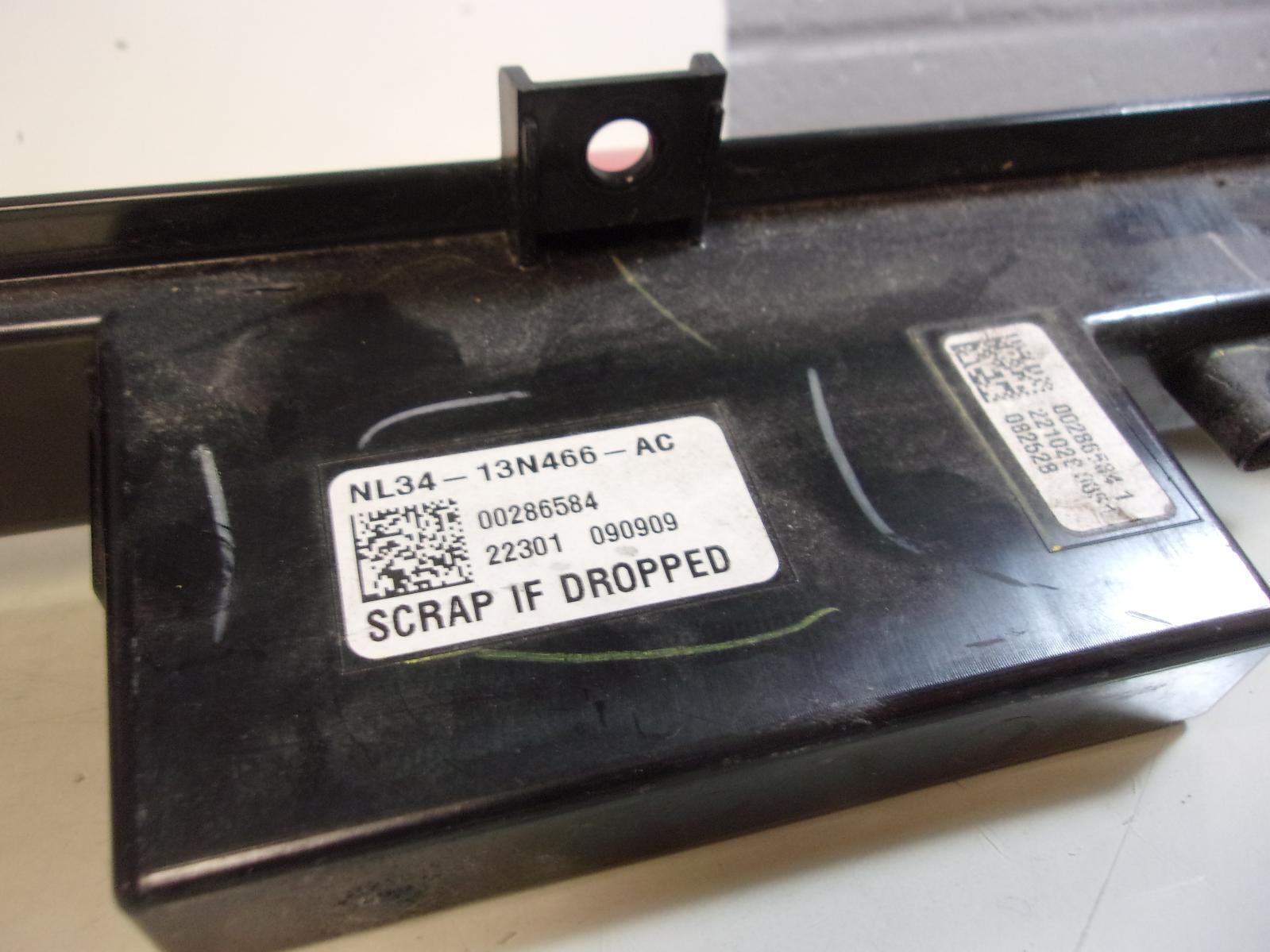 2022 2023 Ford F150 Lightning Electric Center Liftgate Mounted Tail Light OEM