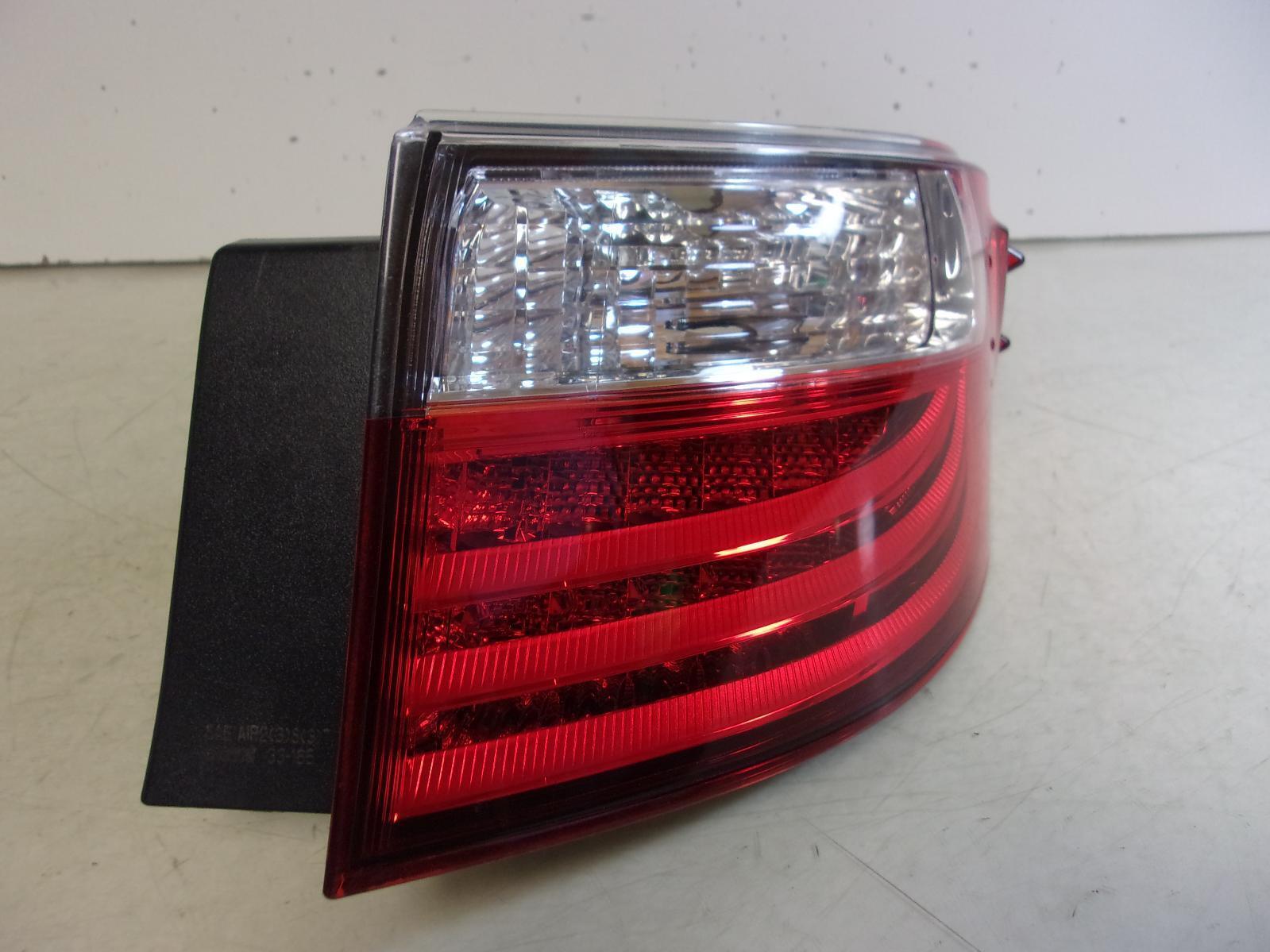 2013 2014 2015 Lexus ES350 Passenger RH Quarter Panel Tail Light OEM - 0