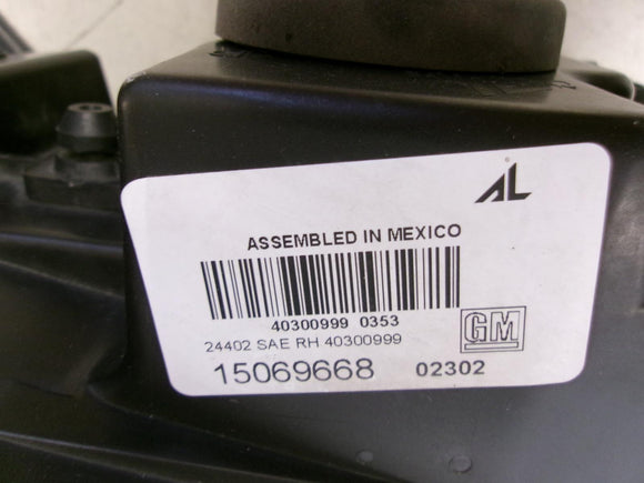 2002 - 2009 GMC Envoy Passenger Rh Halogen Headlight OEM