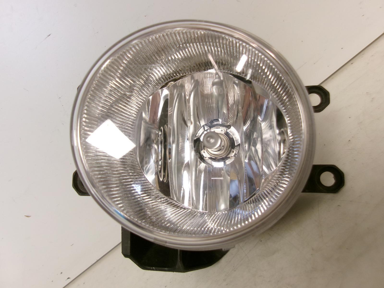 2014 Lexus Is250 Is350 Driver Lh Halogen Lower Fog Light OEM