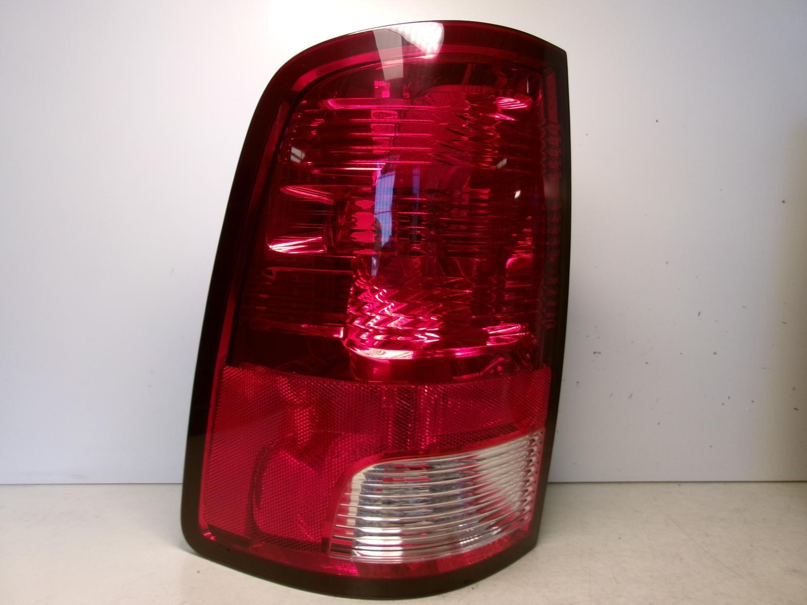 2009 - 2022 Dodge Ram 1500 / 2500 / 3500 Driver Lh Non-led Tail Light OEM