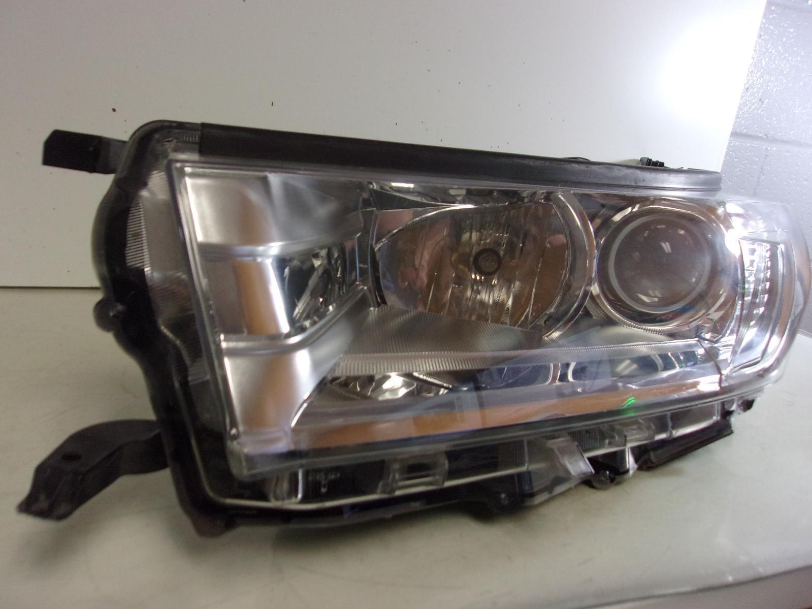 2017 2018 2019 Toyota Highlander Driver Lh Halogen Headlight OEM - 0