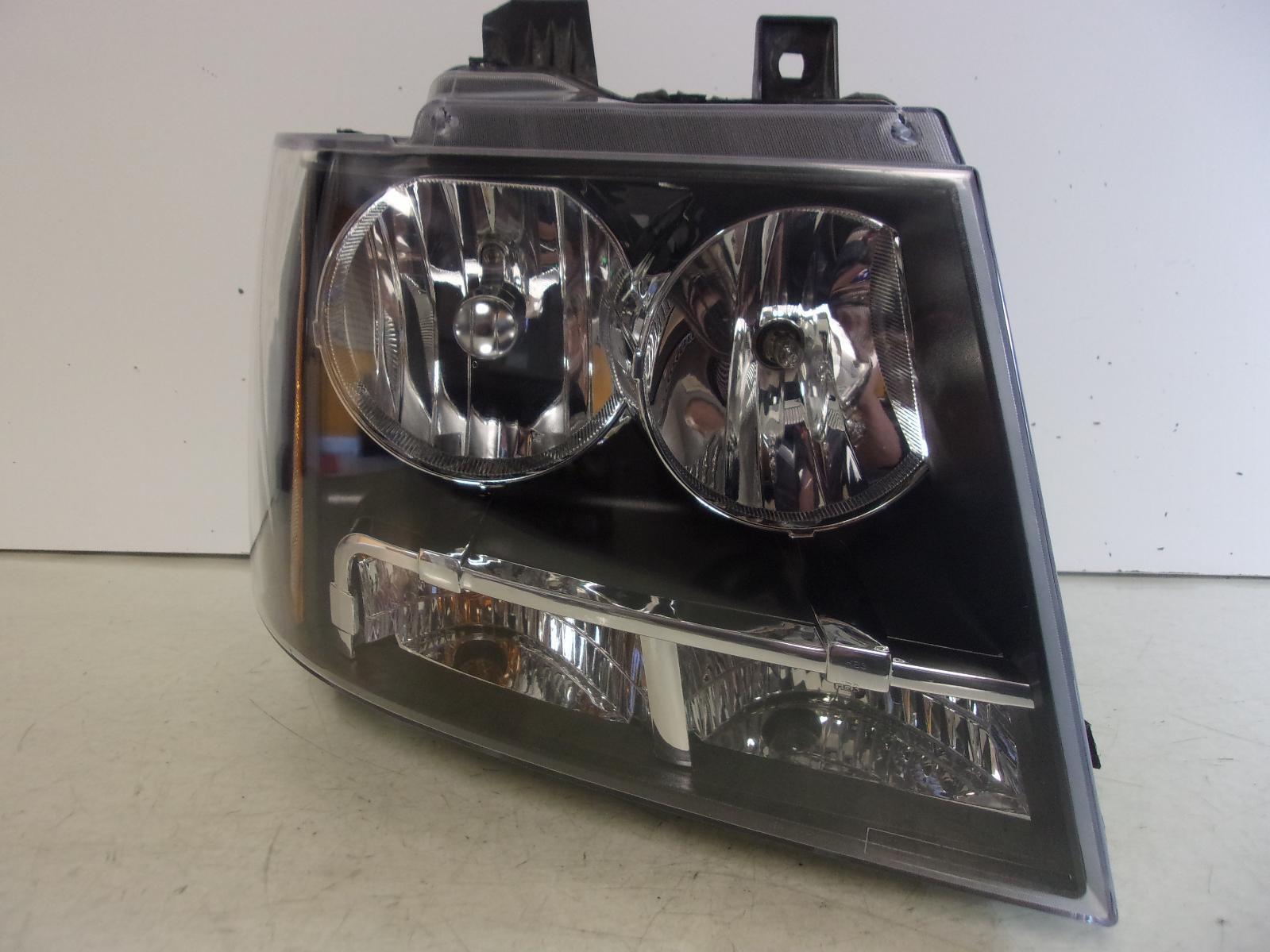 Fits 2007 - 2014 Avalanche / Suburban / Tahoe Passenger RH Headlight