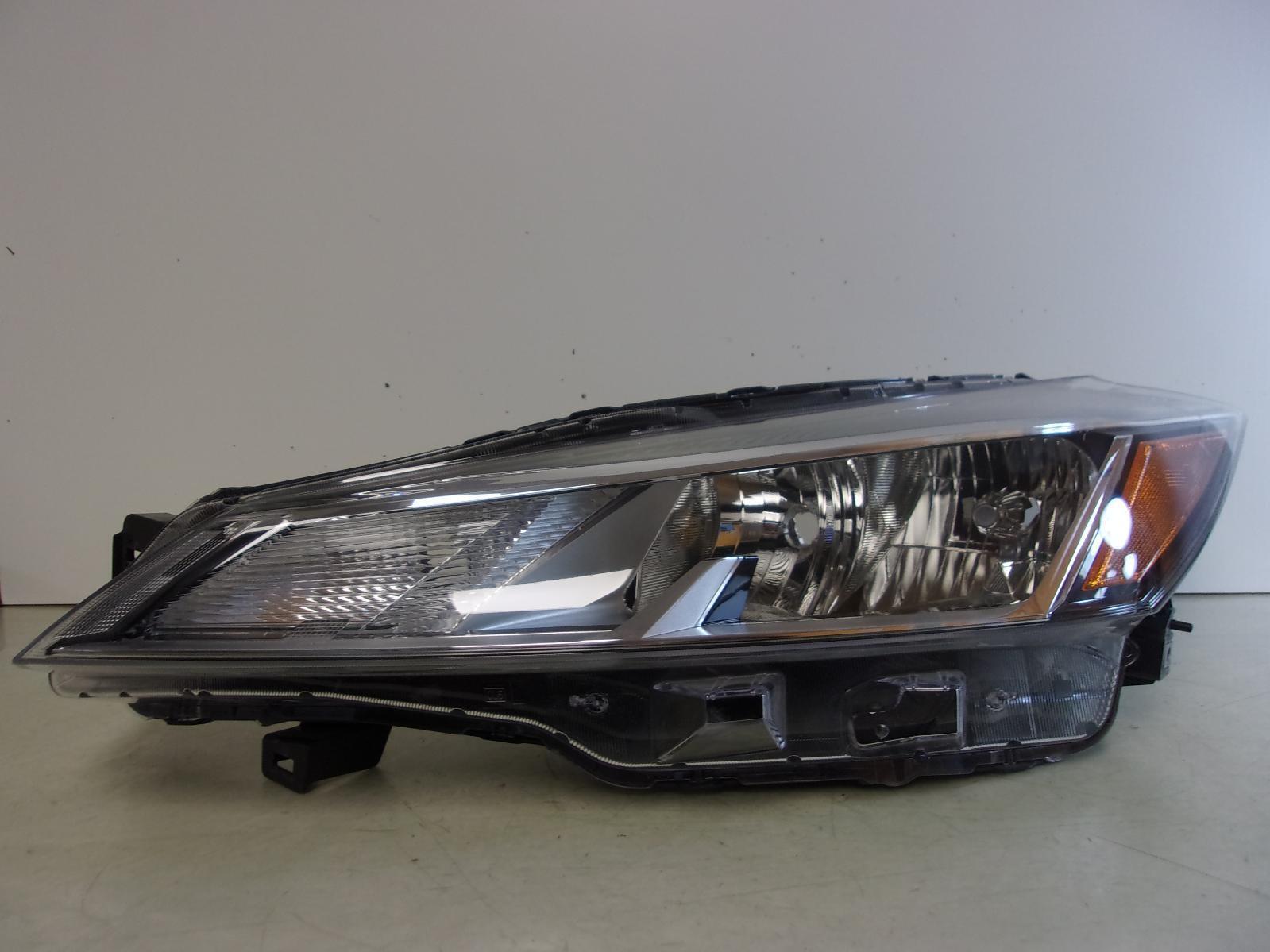 2021 2022 2023 2024 Nissan Kicks Driver LH Halogen Headlight OEM