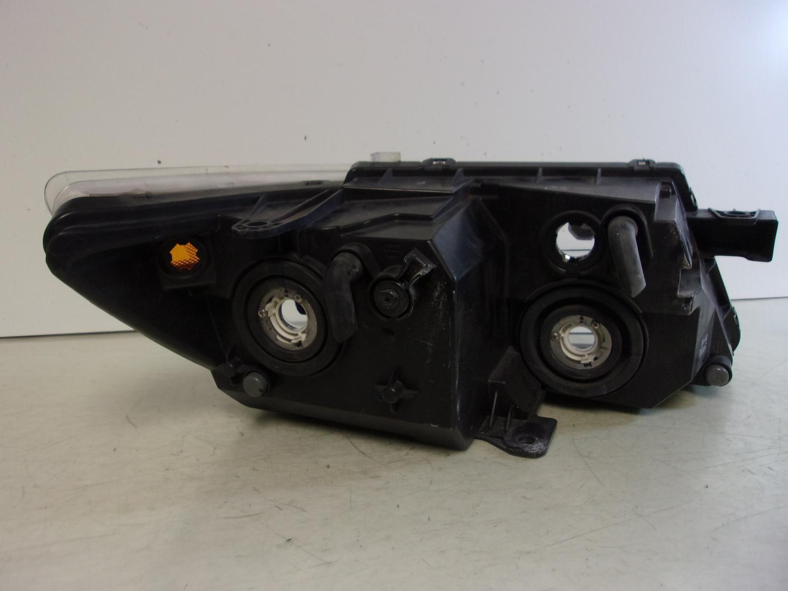 2009 - 2020 Dodge Journey Driver Lh Halogen Headlight OEM