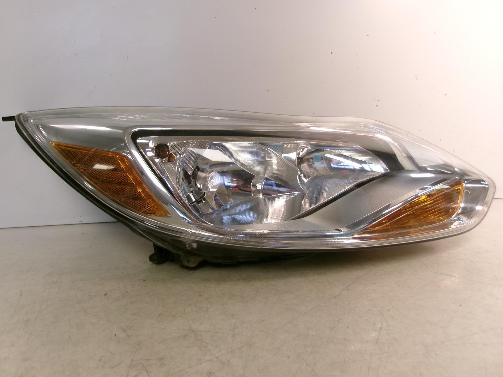 2013 2014 Ford Focus Passenger Rh Halogen Chrome Headlight OEM