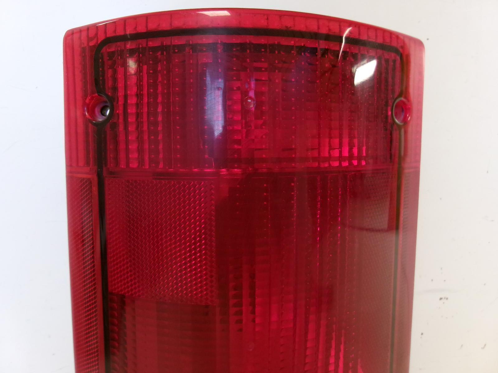 1995 - 2004 Ford E150 E250 E350 Driver LH Outer Quarter Panel Tail Light OEM