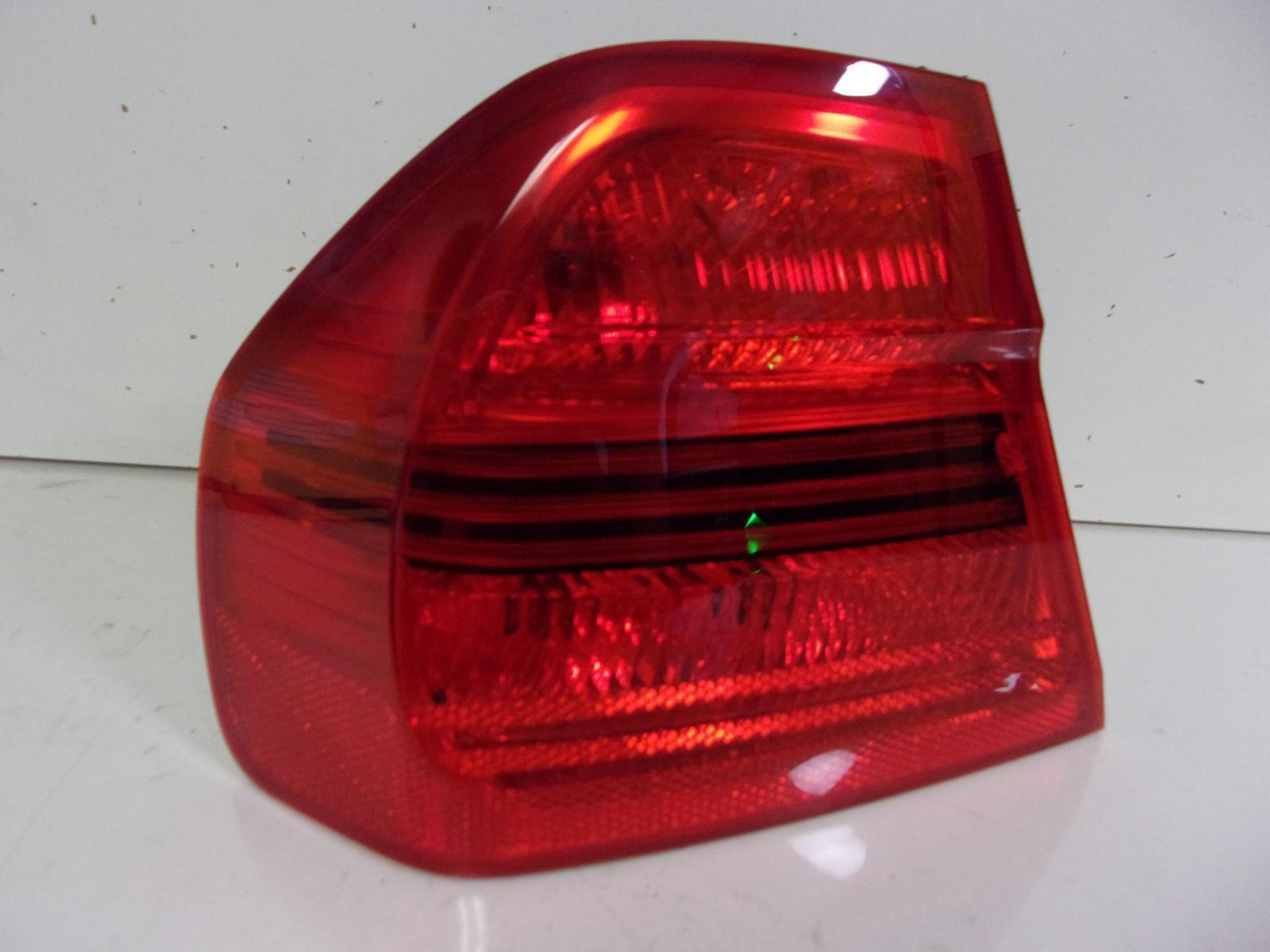 2006 2007 2008 BMW 3-Series Sedan Driver LH Quarter Panel Tail Light OEM