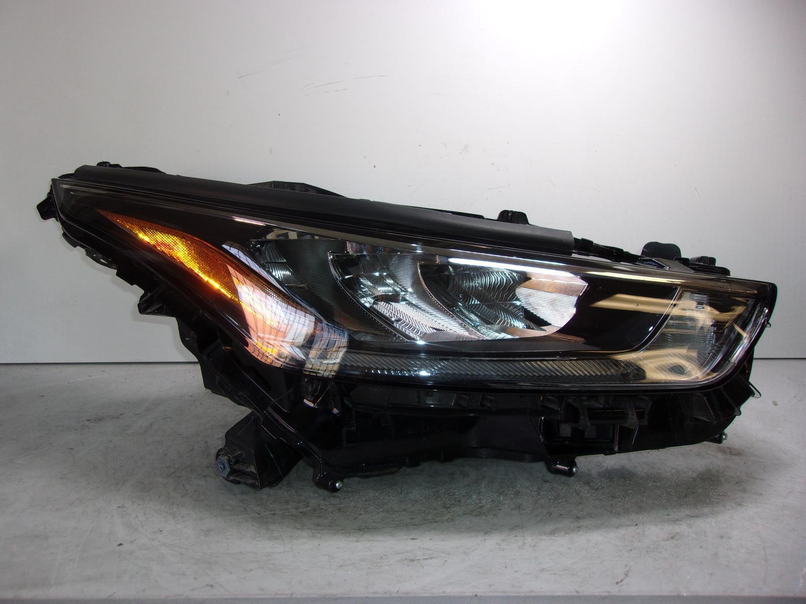 2020 - 2023 Toyota Highlander Passenger RH Led Reflector Headlight OEM