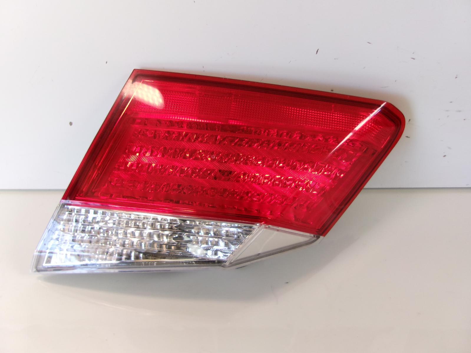 2013 2014 2015 Honda Accord Sdn Passenger Rh Lid Tail Light OEM