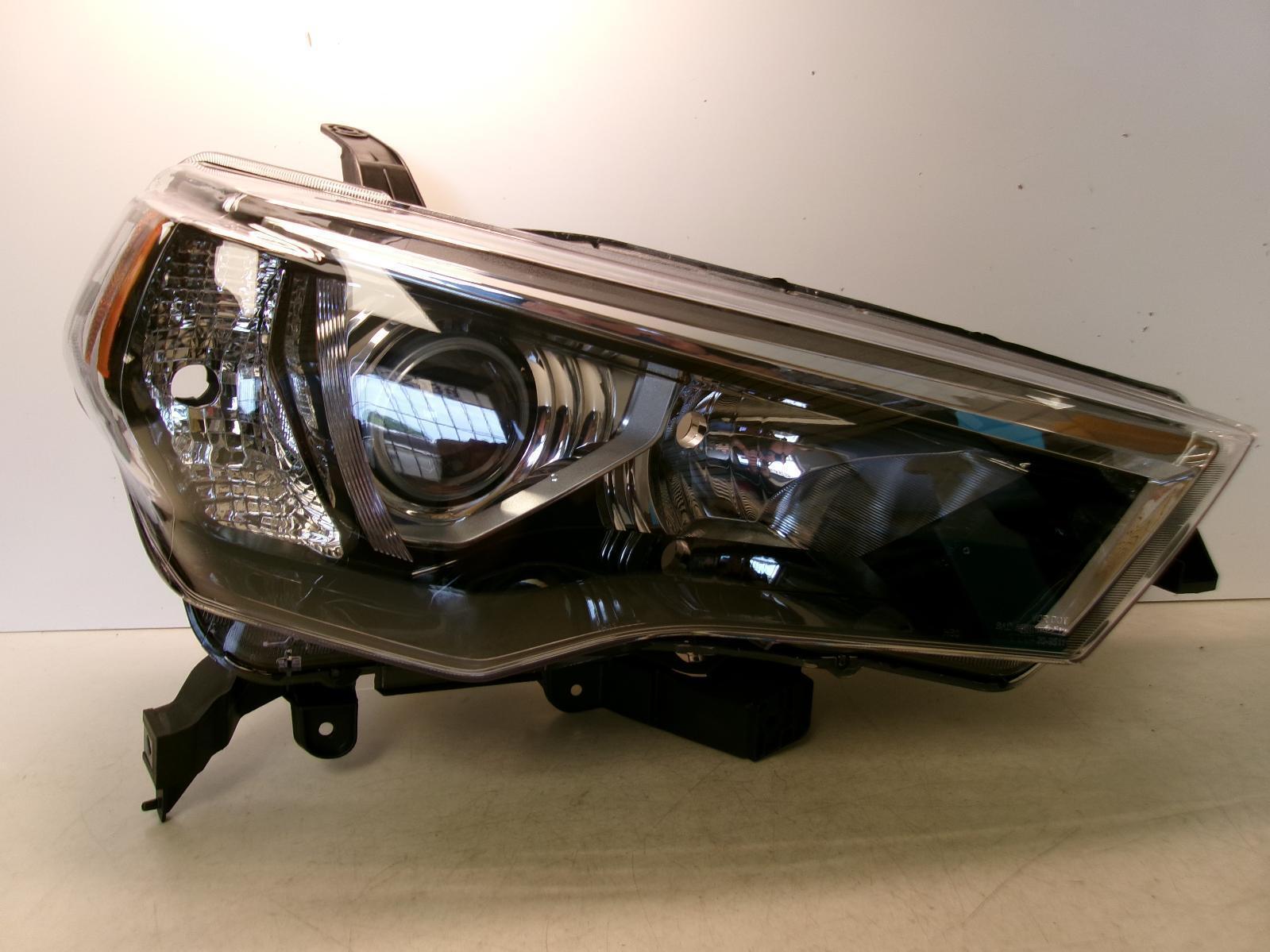 Fits 2014 - 2020 Toyota 4runner Passenger Rh Headlight