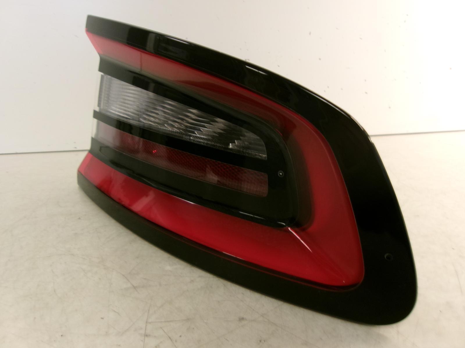 2015 - 2023 Dodge Charger Passenger Rh Outer Quarter Panel Led Tail Light OEM