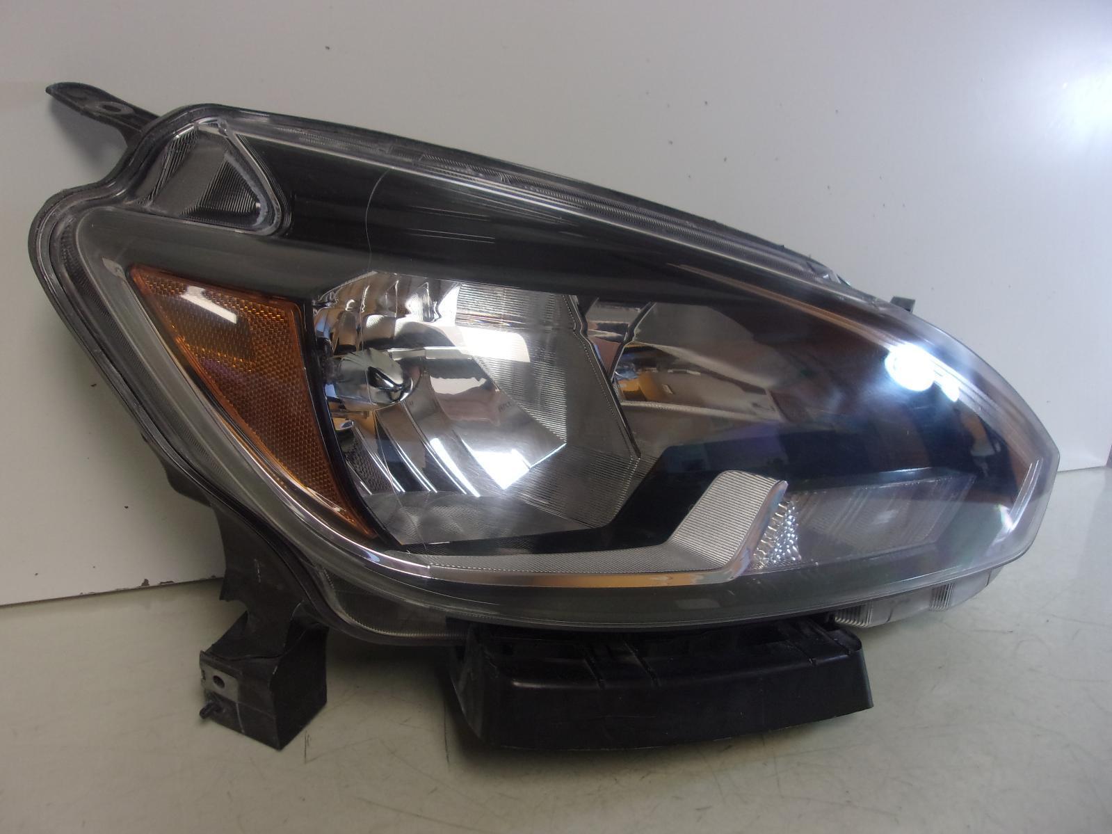 2016 2017 2018 2019 Nissan Sentra Passenger Rh Halogen Headlight OEM - 0