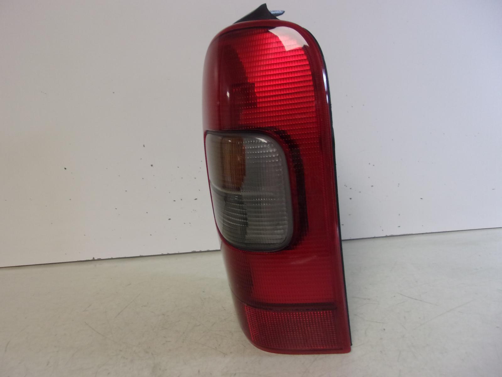 1997-2005 Pontiac Montana / Chevrolet Venture /  Silhoutte RH Tail Light OEM