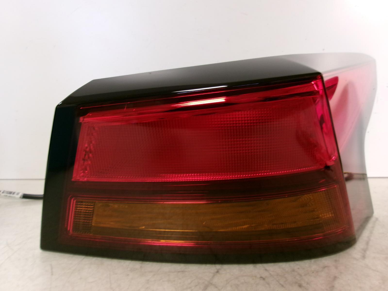 2019 - 2024 Nissan Altima Passenger Rh Outer Quarter Panel Tail Light OEM - 0