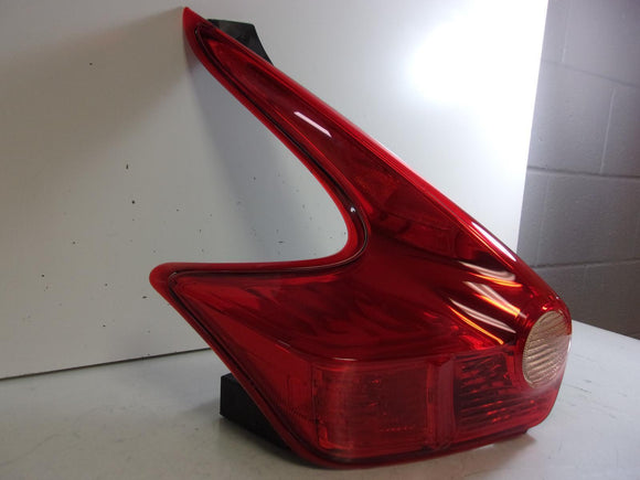 2011 2012 2013 2014 Nissan Juke Driver Lh Quarter Panel Tail Light OEM