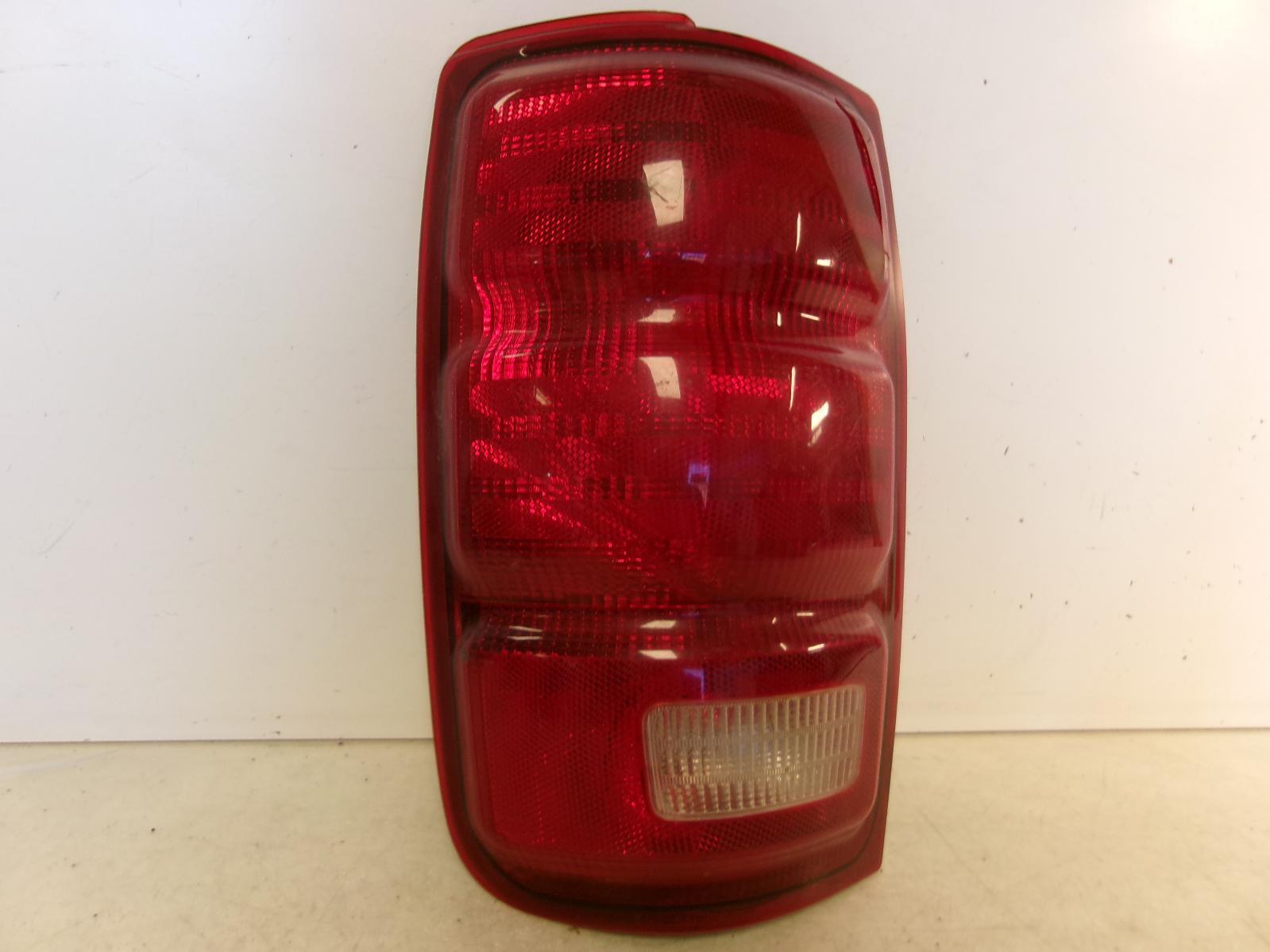 1998 - 2002 Ford Expedition Driver Lh Outer Tail Light OEM