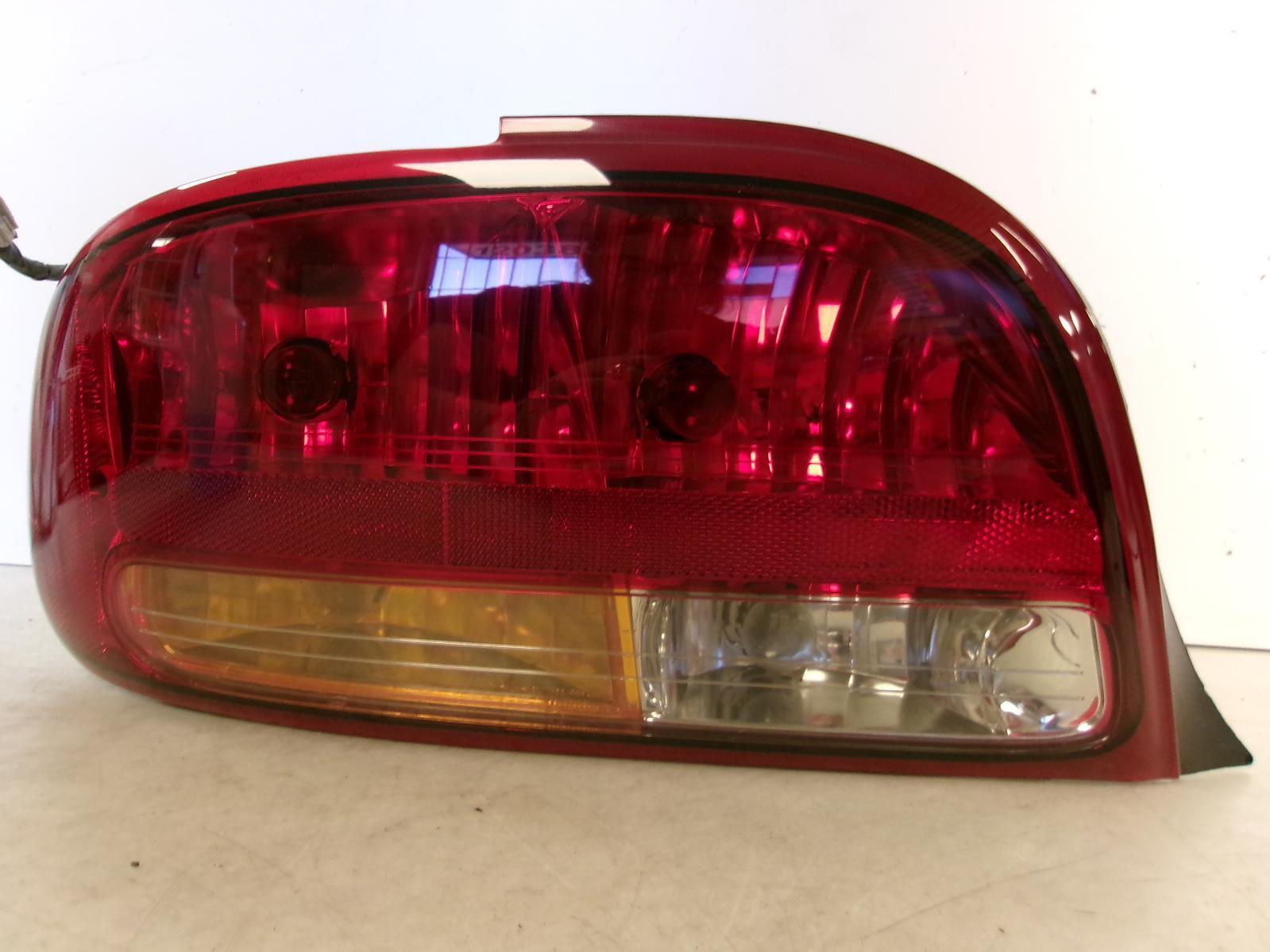 1998 1999 2000 2001 2002 Oldsmobile Intrigue Driver Lh Outer Tail Light OEM - 0