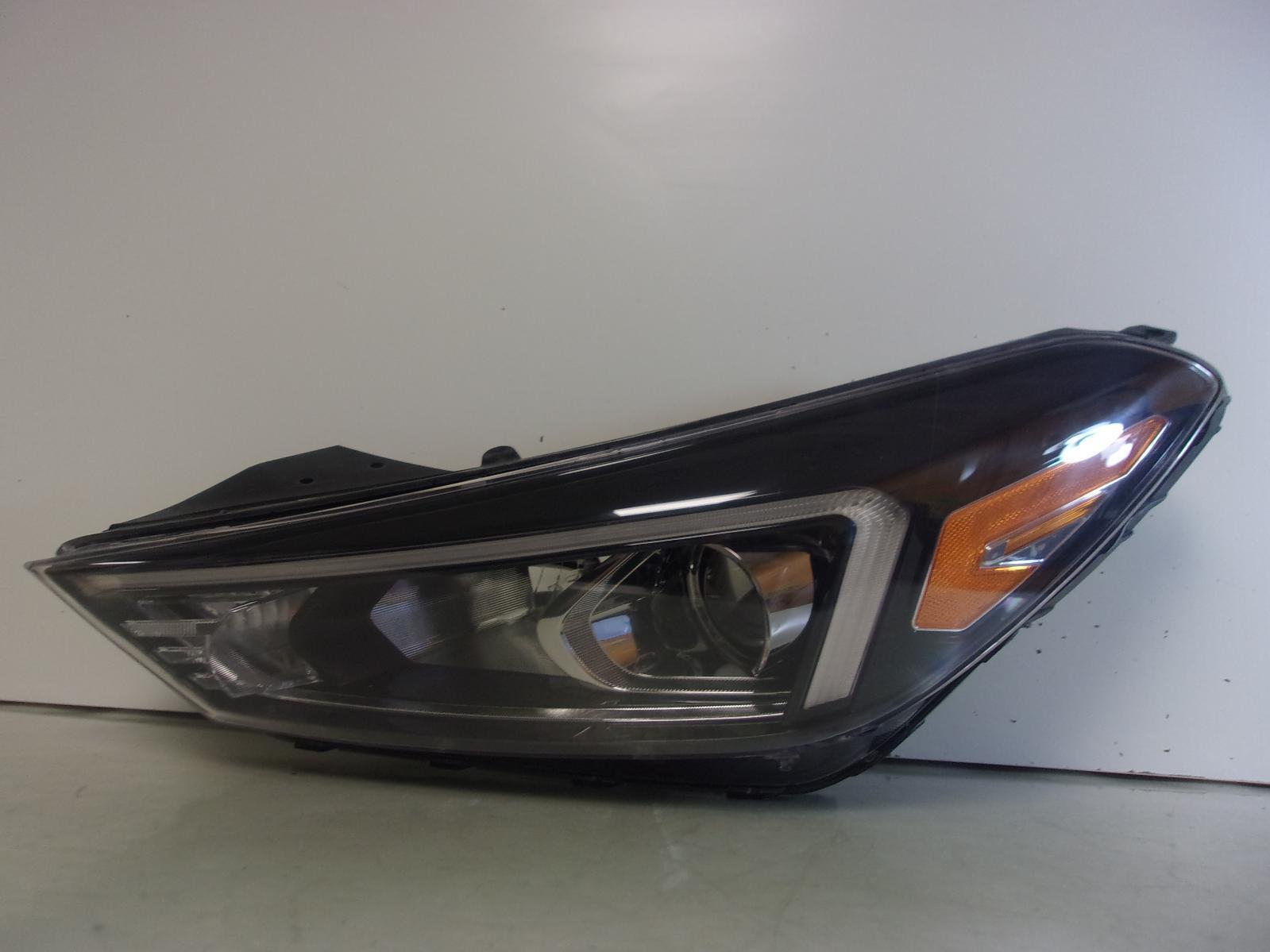 2019 2020 2021 Hyundai Tucson Driver Lh Halogen Headlight W/ LED Accent OEM