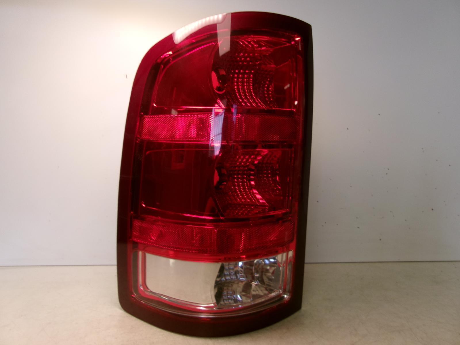 Fits 2008 - 2014 GMC Sierra 1500 2500 3500 Driver Lh Outer Tail Light - CAPA