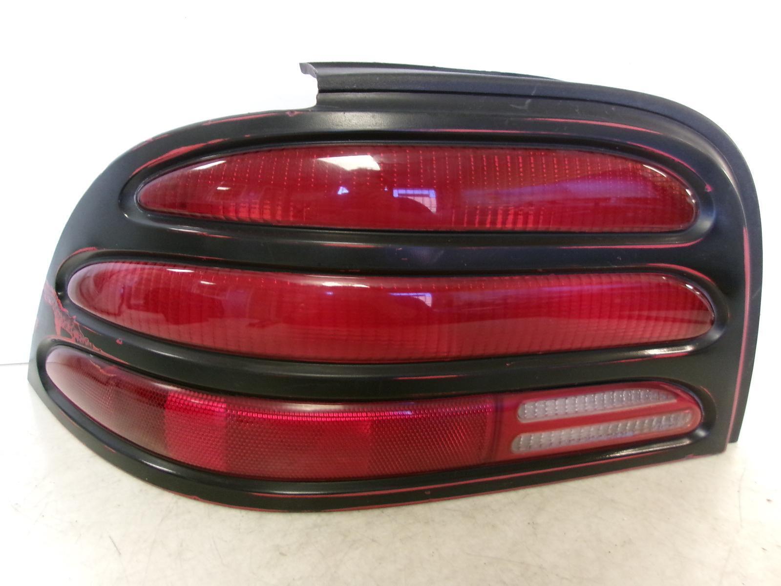 1994 1995 Ford Mustang Driver Lh Outer Tail Light OEM