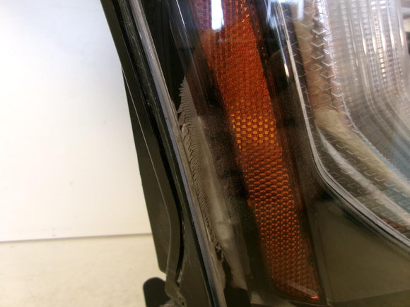 2018 2019 GMC Yukon 1500 Passenger RH Halogen Headlight W/ LED OEM