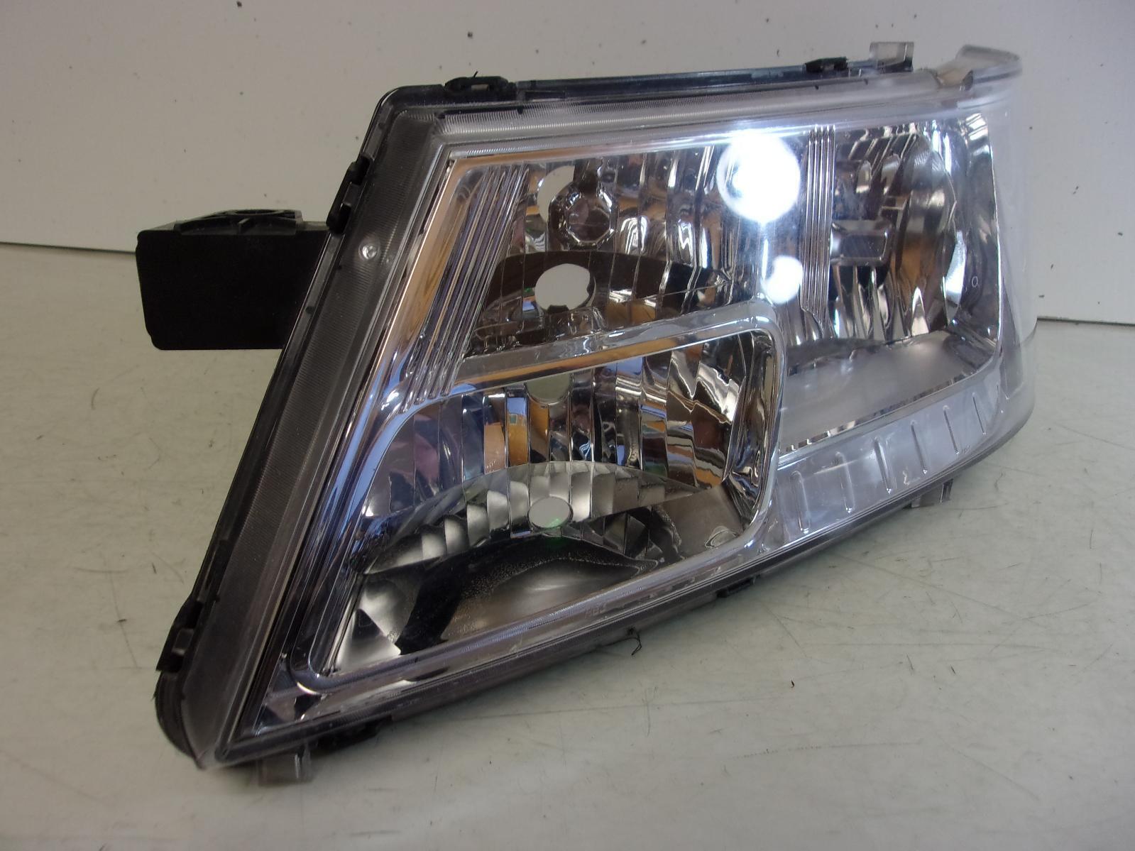 2009 - 2020 Dodge Journey Driver Lh Halogen Headlight OEM