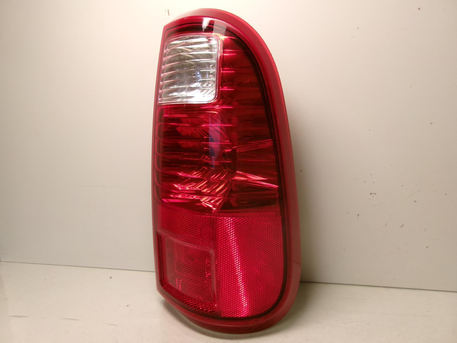 2008 - 2016 Ford F250 F350 SD Passenger Rh Outer Incandescent Tail Light OEM