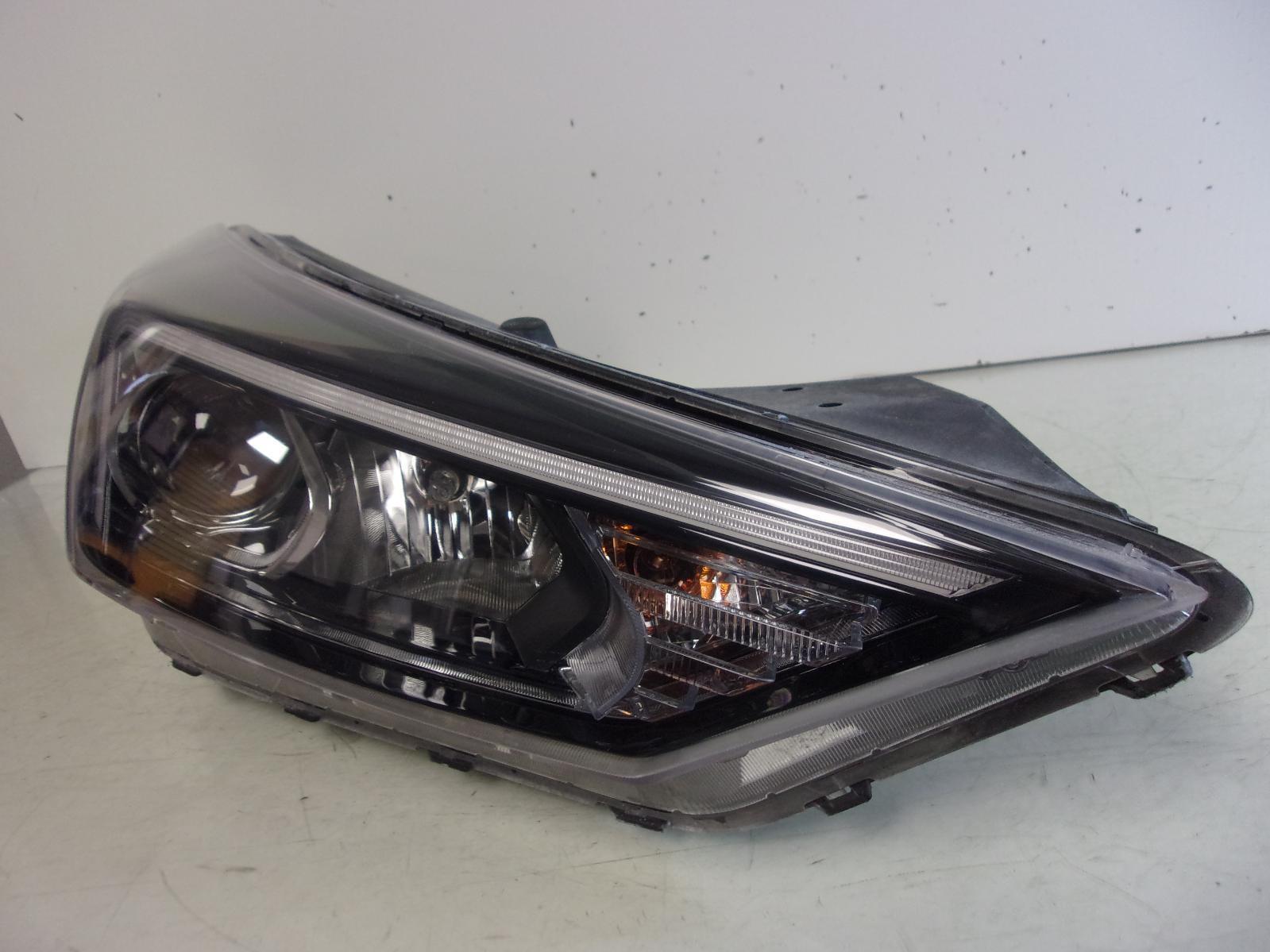 2019 2020 2021 Hyundai Tucson Passenger Rh Halogen Headlight W/ Led Accents OEM