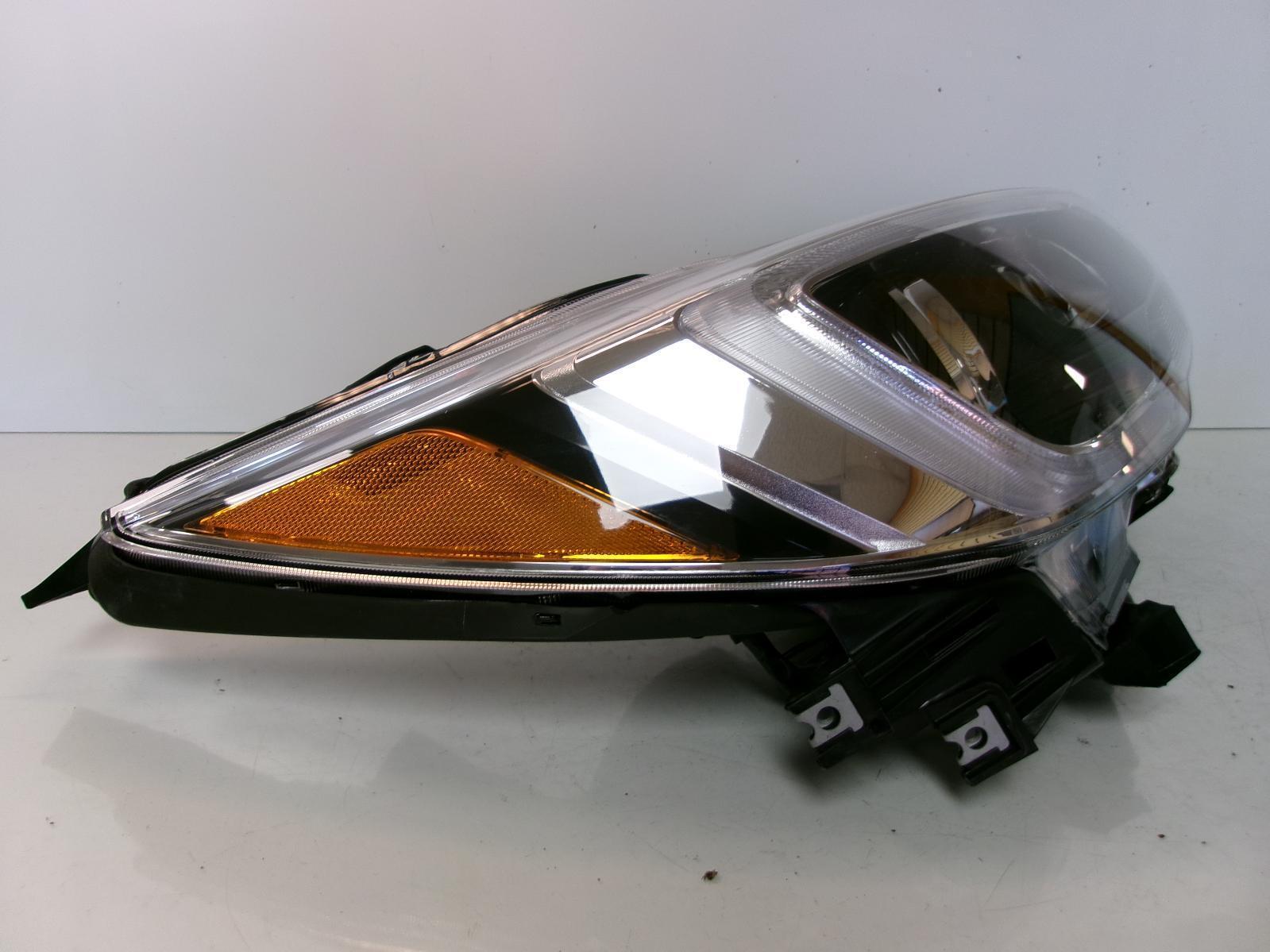 2015 2016 2017 Subaru Legacy Outback  Passenger Rh Halogen Headlight OEM