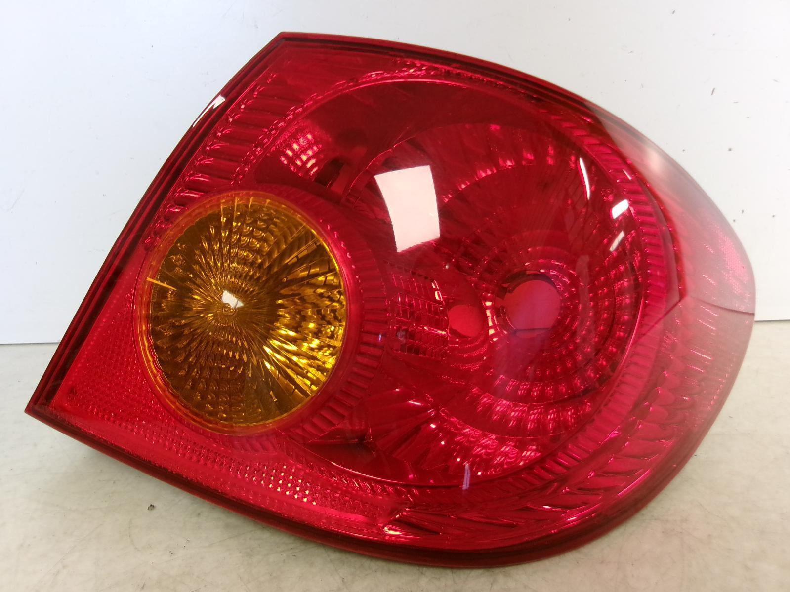 2003 Toyota Corolla Passenger Rh Outer Quarter Panel Tail Light OEM