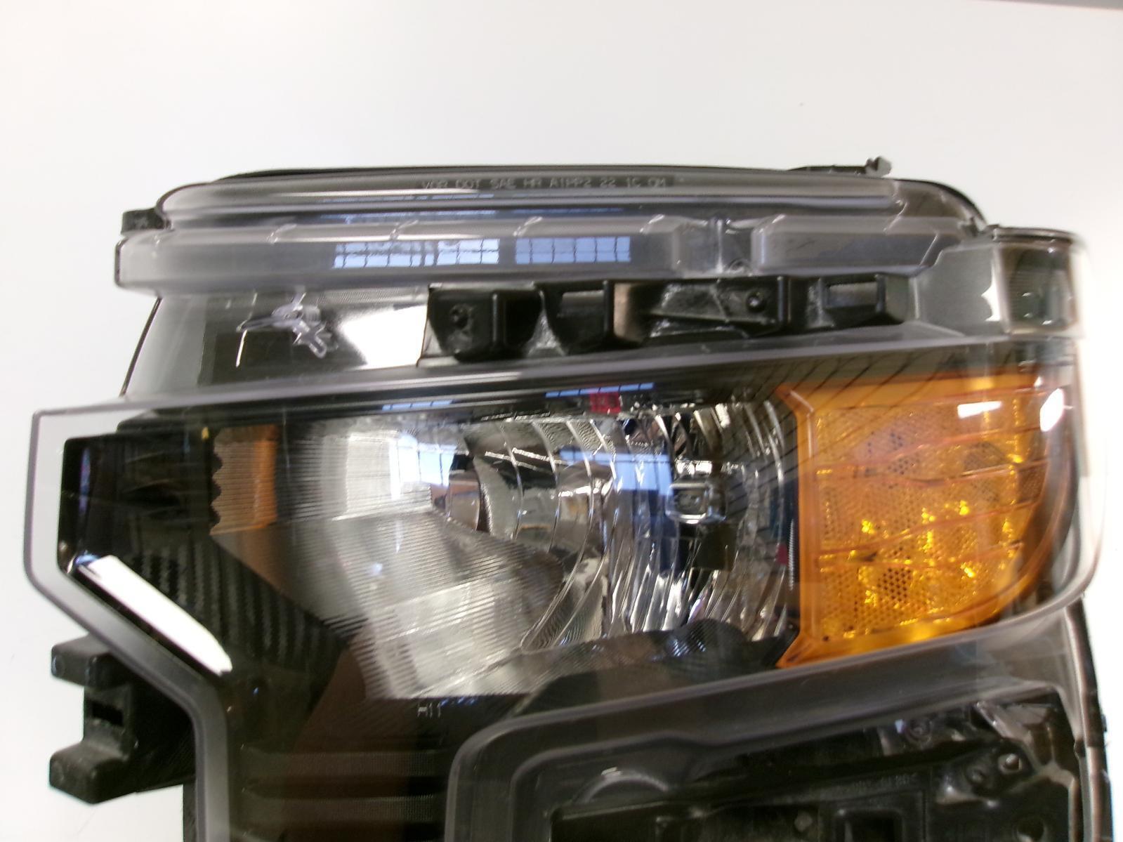 2020 2021 Chevrolet Silverado 1500 Driver Lh Halogen Headlight OEM