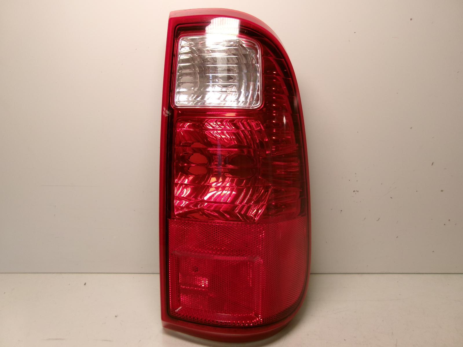 2008 - 2016 Ford F250 F350 SD Passenger Rh Outer Incandescent Tail Light OEM