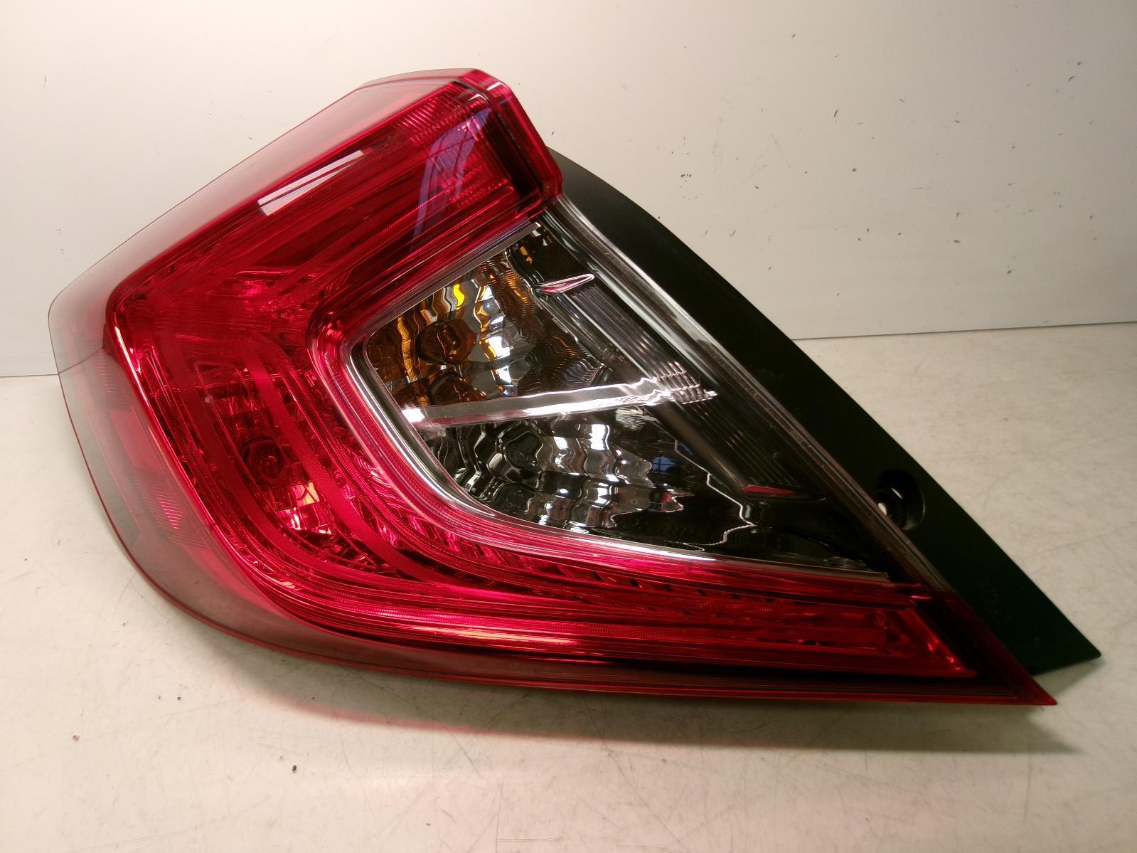 2016 - 2021 Honda Civic Sedan Driver Lh Outer Tail Light OEM