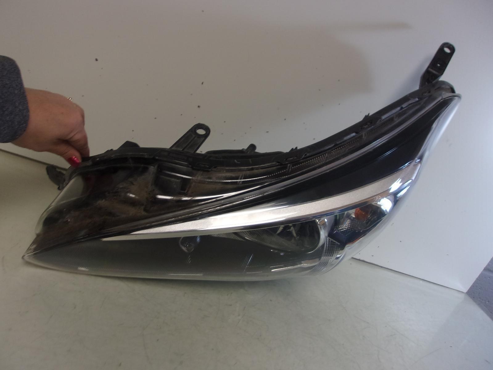 2017 - 2023 Subaru Impreza Driver LH Halogen Headlight OEM