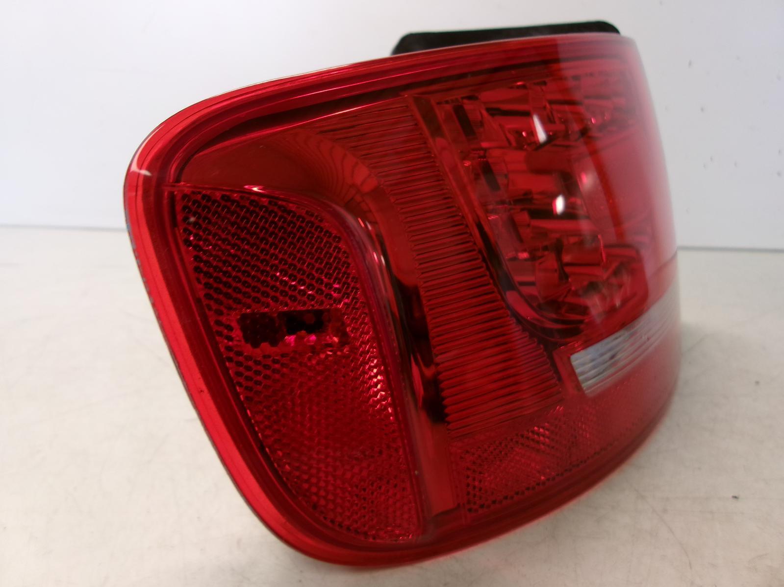 2010 2011 2012  Audi A4 S4 Driver Lh Led Outer Quarter Panel Tail Light OEM