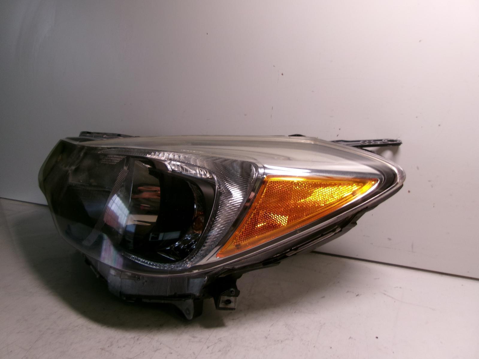 2016 2017 Subaru XV Crosstrek Driver Lh Halogen Headlight OEM