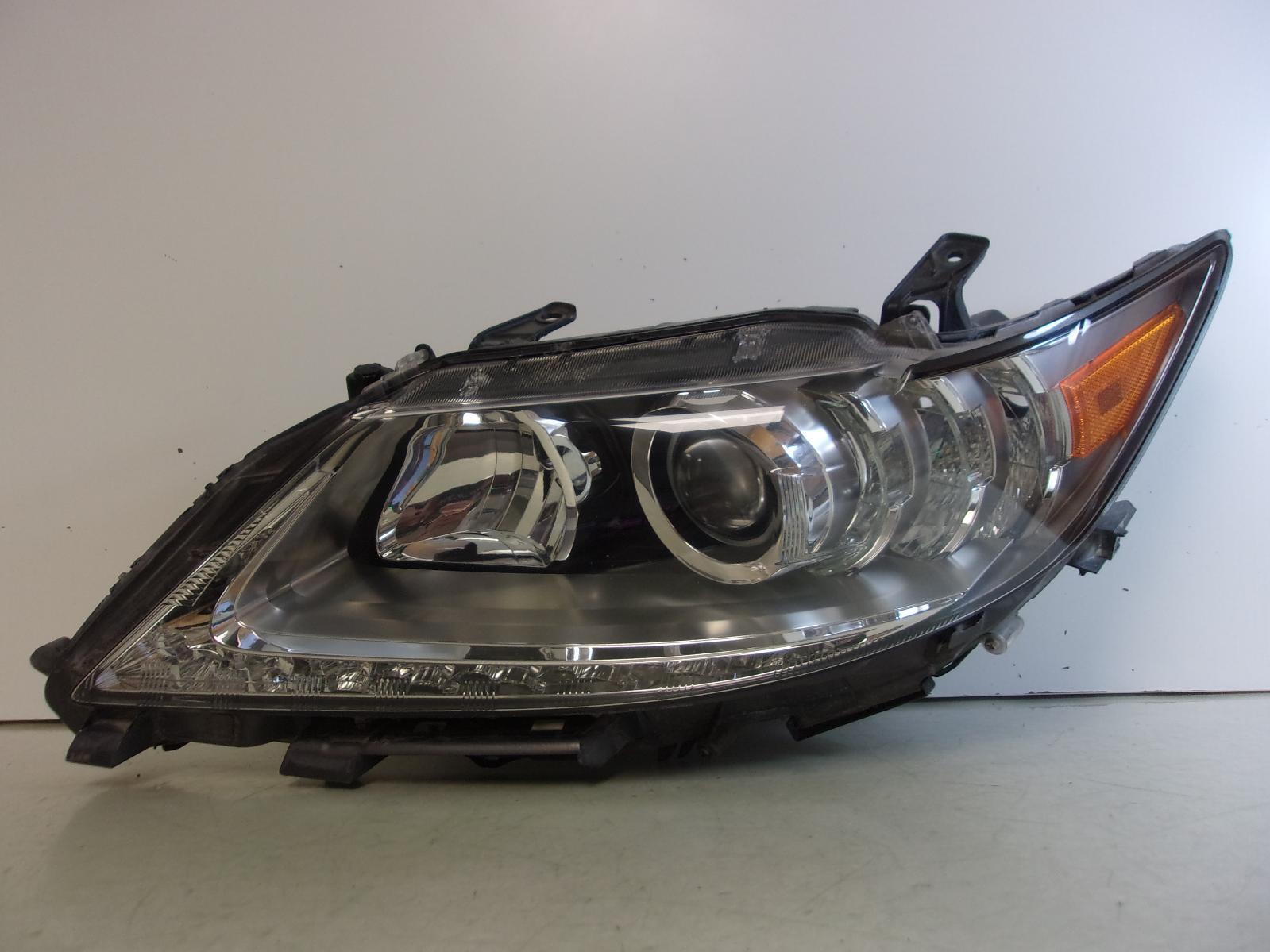 2013 2014 2015 Lexus ES350 ES300H Driver Lh Xenon Headlight OEM