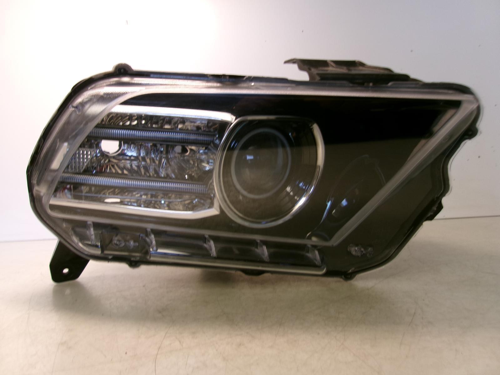 2013 2014 Ford Mustang Passenger Rh Xenon Headlight OEM