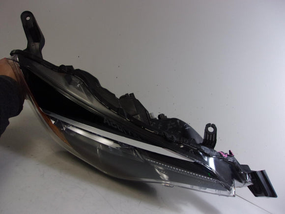 2017 2018 2019 Toyota Corolla Sedan Passenger Rh Bi-led Headlight OEM