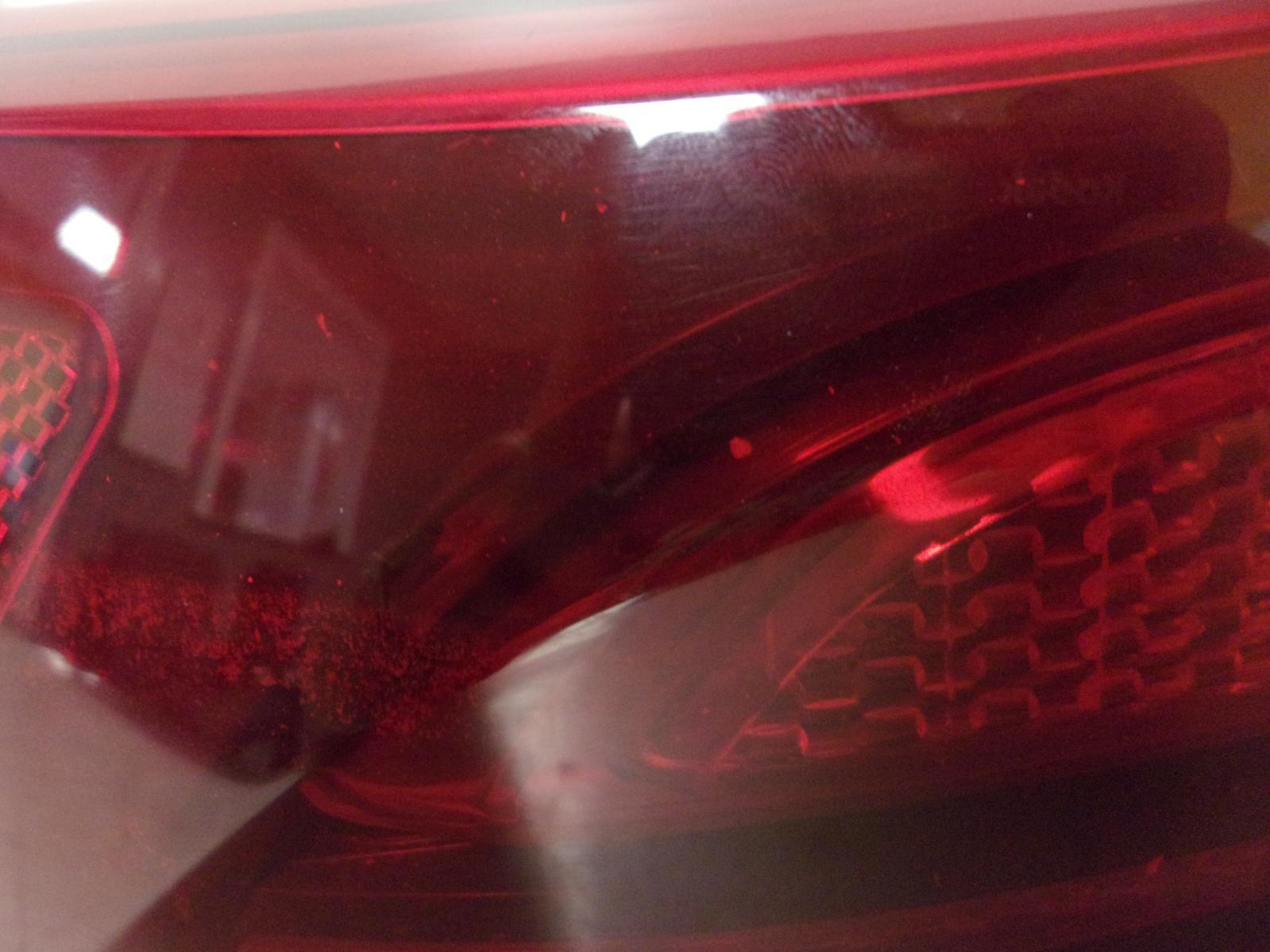 2022 2023 2024 Kia Carnival Driver LH Quarter Panel Incandescent Tail Light OEM