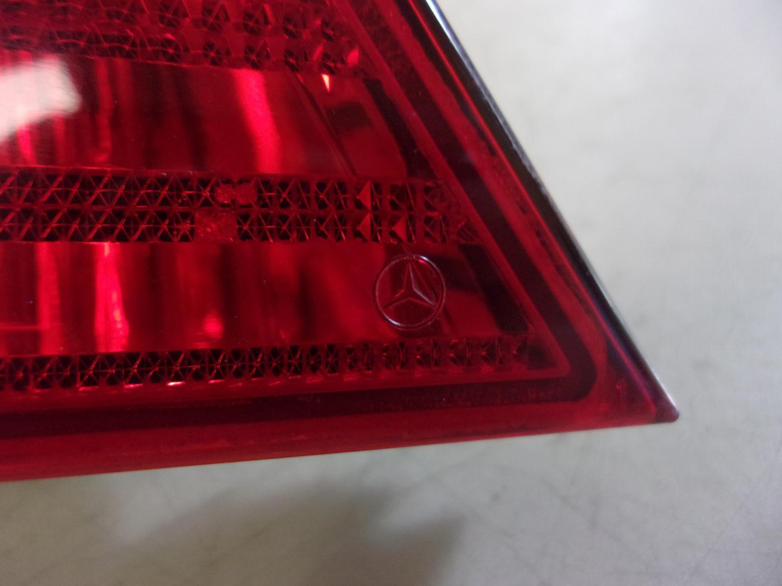 2003 2004 2005 2006 Mercedes E-Class Sedan Driver LH Tail Light OEM