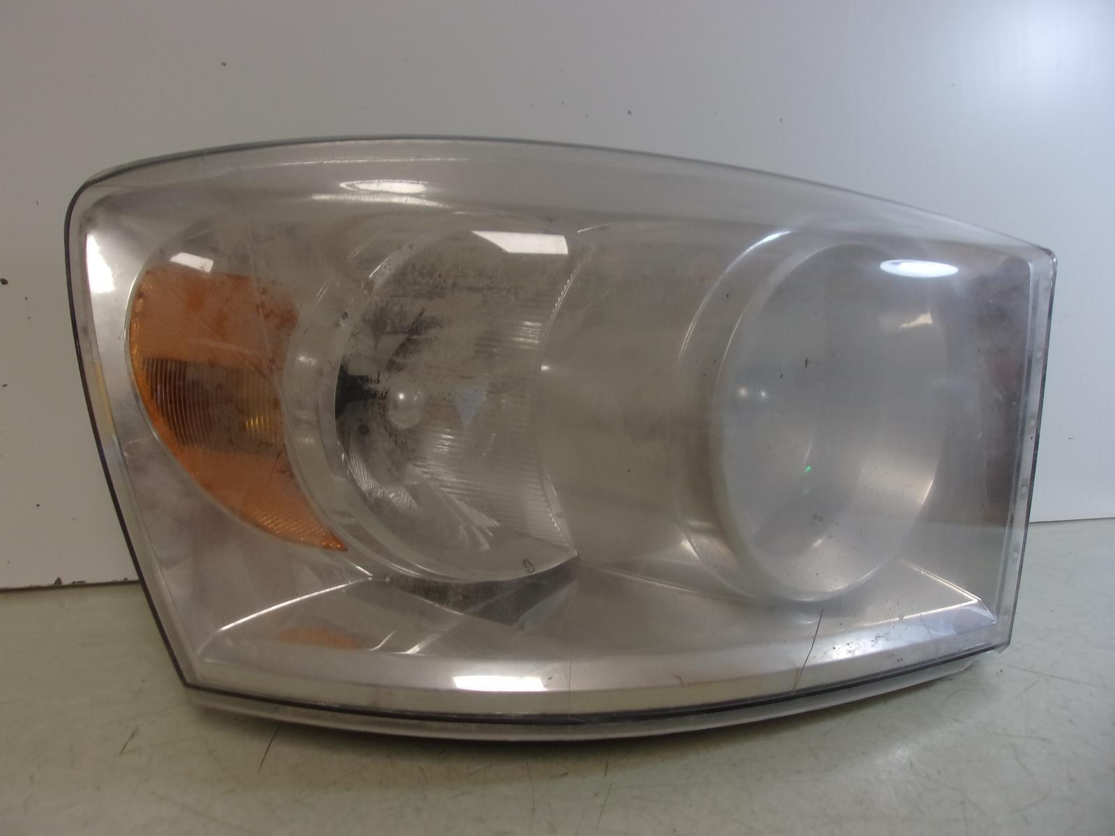 2007 2008 Dodge Ram 1500 Passenger RH Halogen Headlight OEM - 0