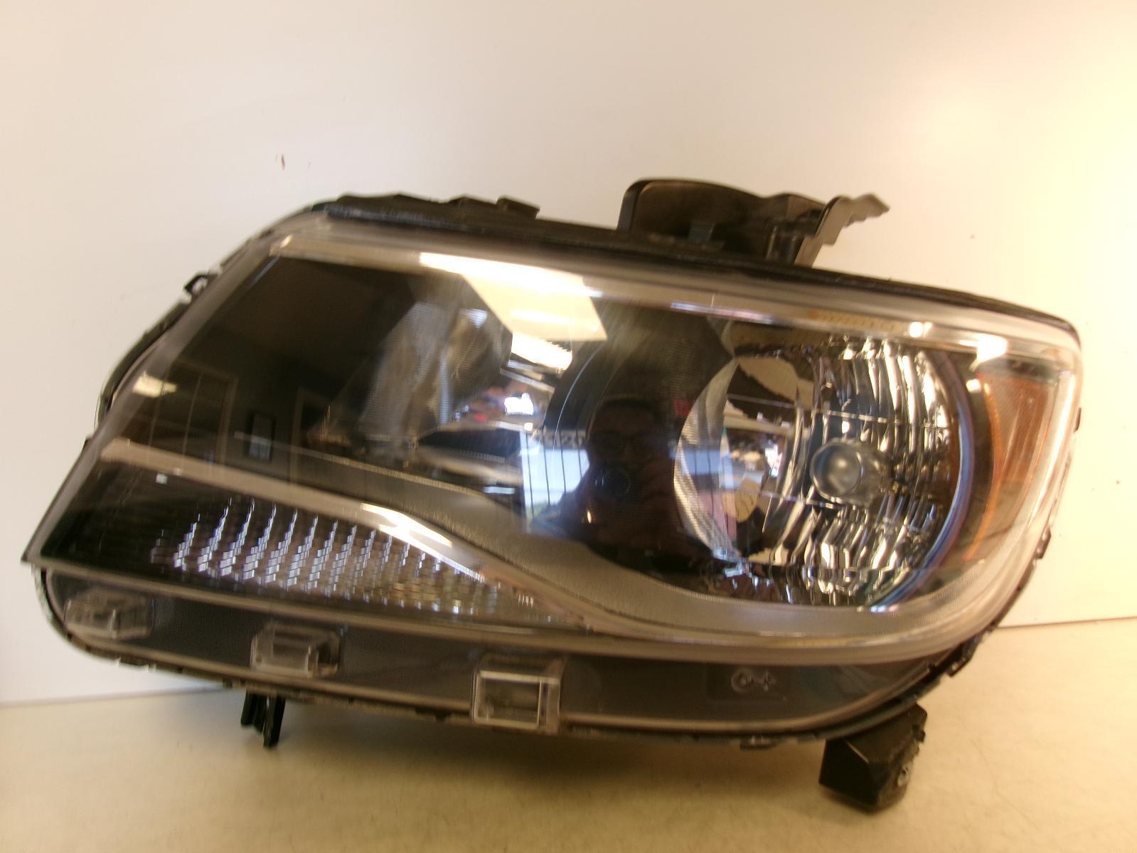 2015 -2022 Chevrolet Colorado Driver Lh Halogen Headlight OEM