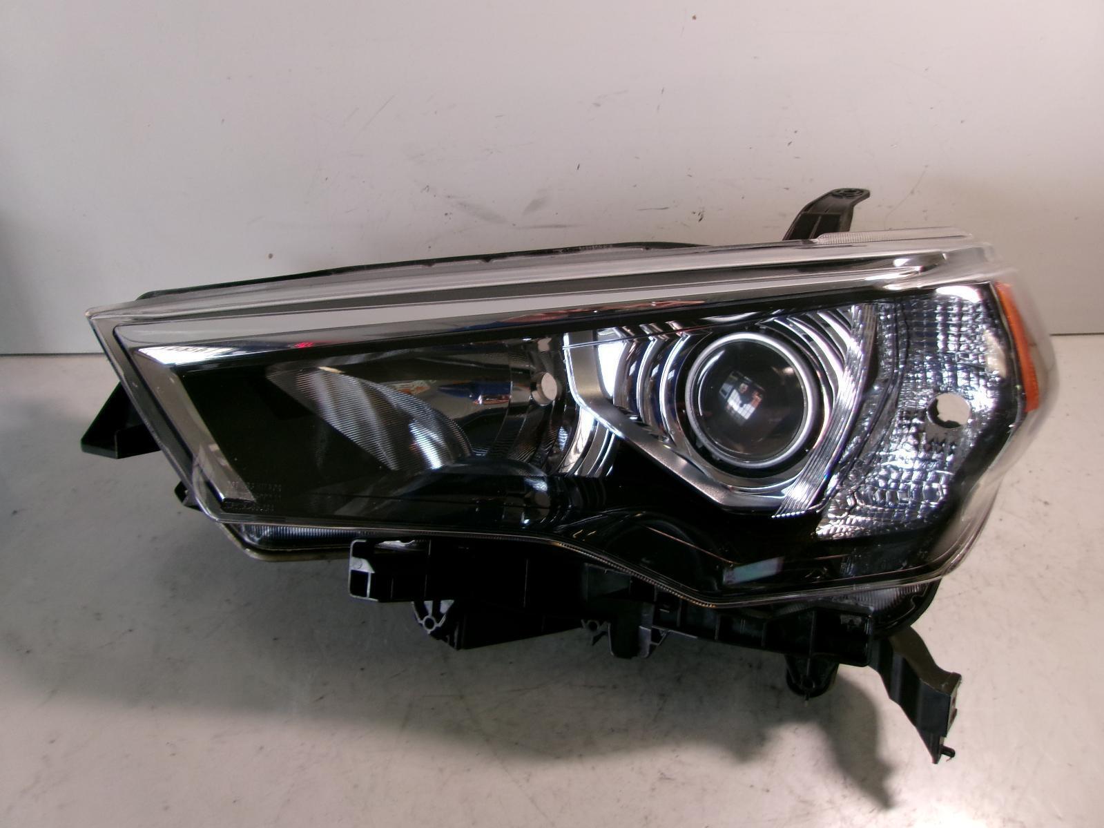 2014 - 2020 Toyota 4-Runner Driver Lh Halogen Headlight OEM