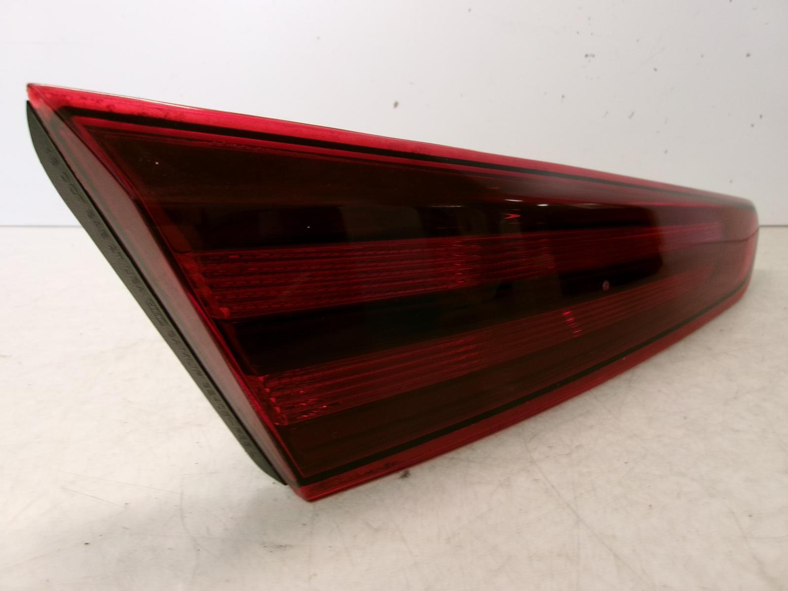 2019 2020 Hyundai Elantra Driver Lh Inner Lid Tail Light OEM - 0