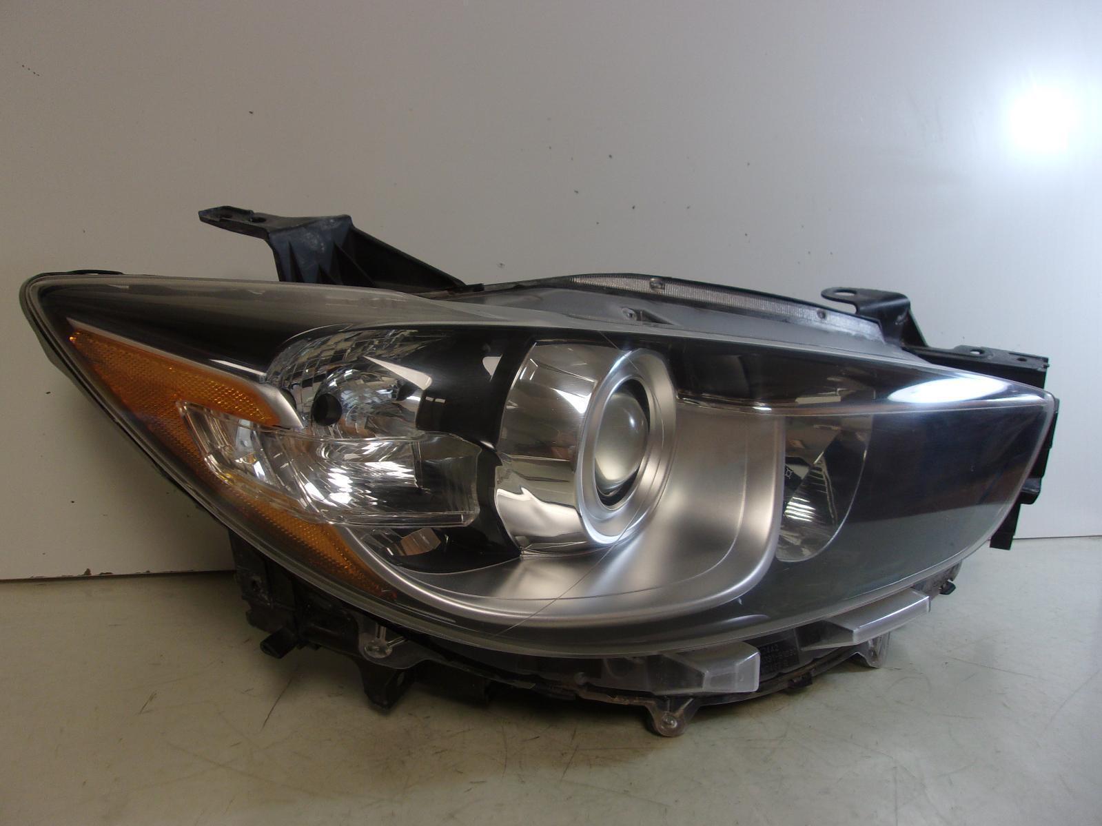 2013 2014 2015 2016 Mazda CX-5 Passenger RH Halogen Headlight OEM - 0